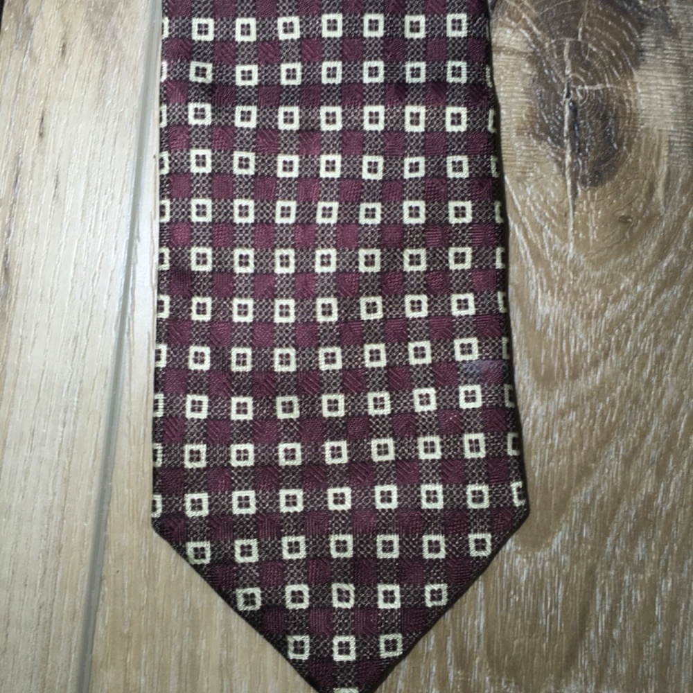 Hugo Boss tie - Picture 2 of 6